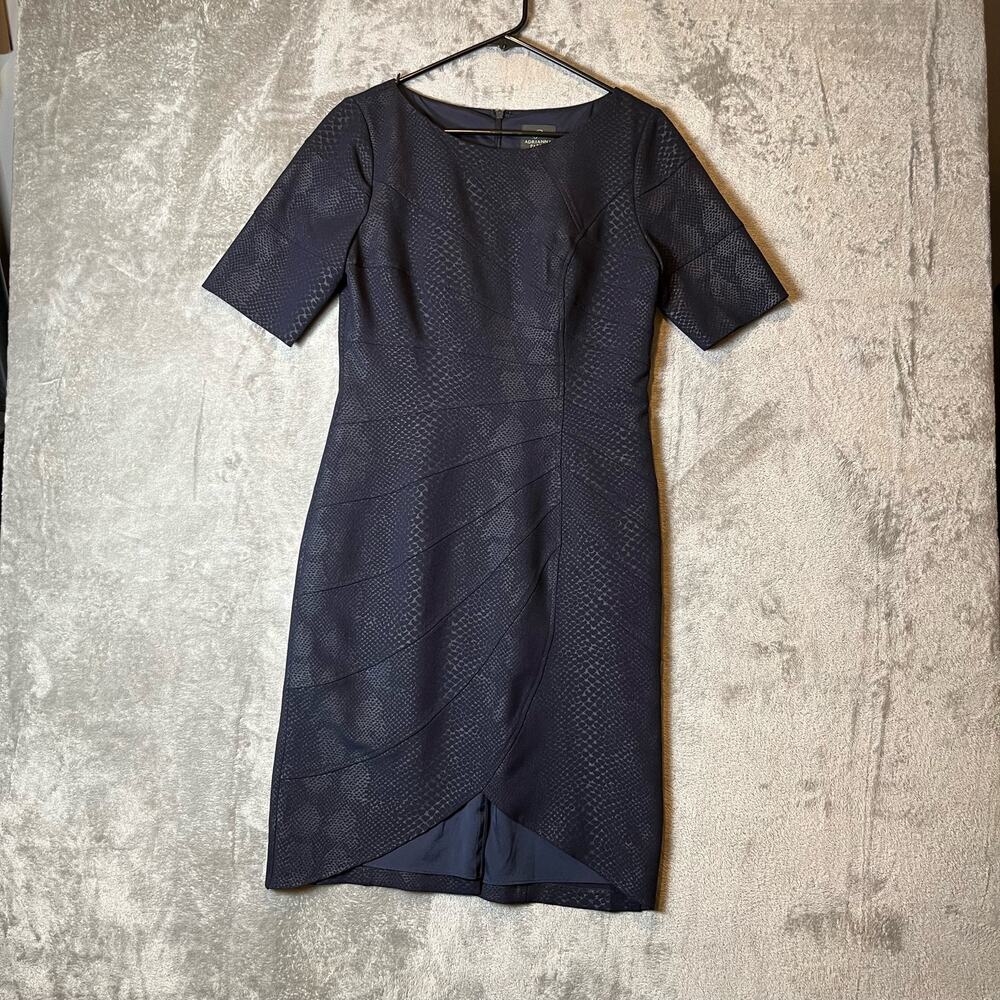 Adrianna Papell Size 8 Navy Snakeskin Short Sleeve Dress Women's‎